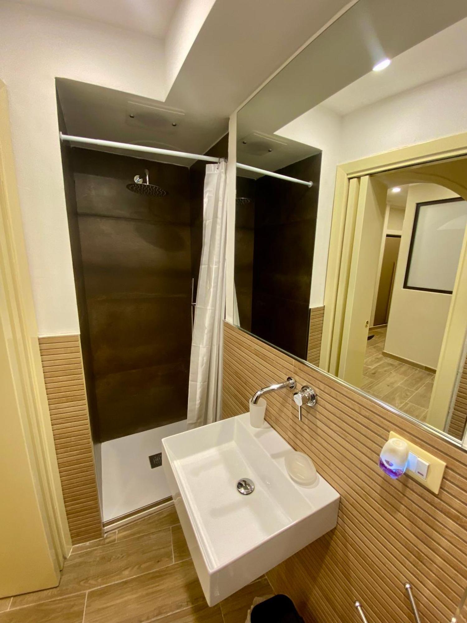 Appartement Il Conte Tasso à Palerme Extérieur photo