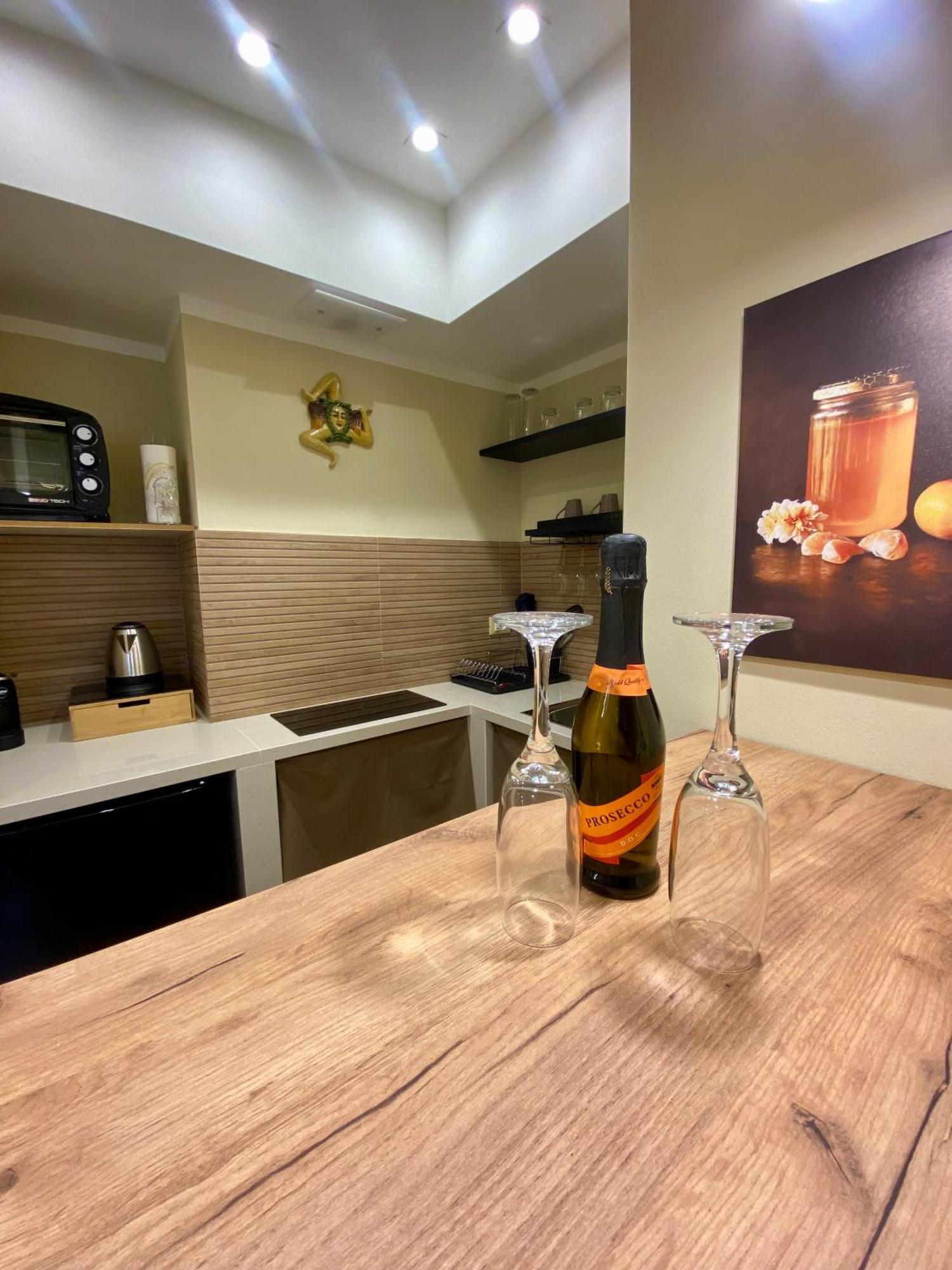 Appartement Il Conte Tasso à Palerme Extérieur photo