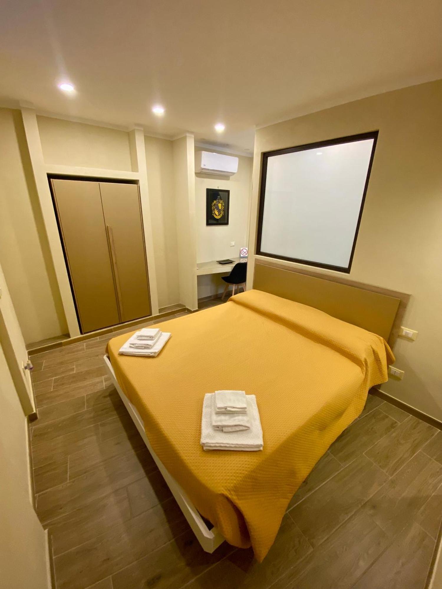 Appartement Il Conte Tasso à Palerme Extérieur photo